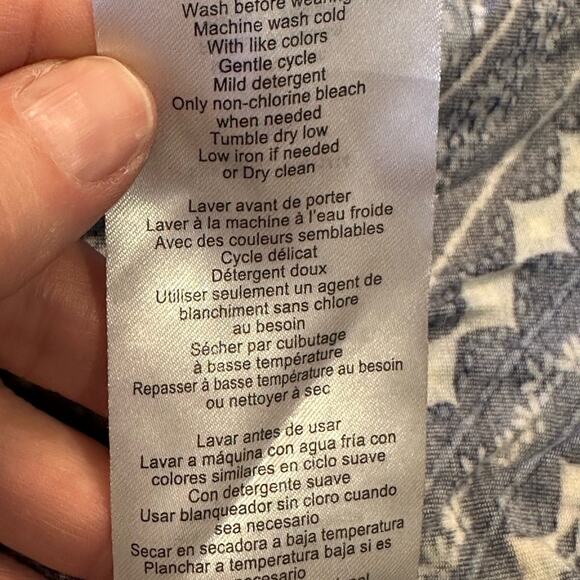 Motherhood Maternity Womens Small Blue and White Geometric Maxi Dress - Picture 8 of 8